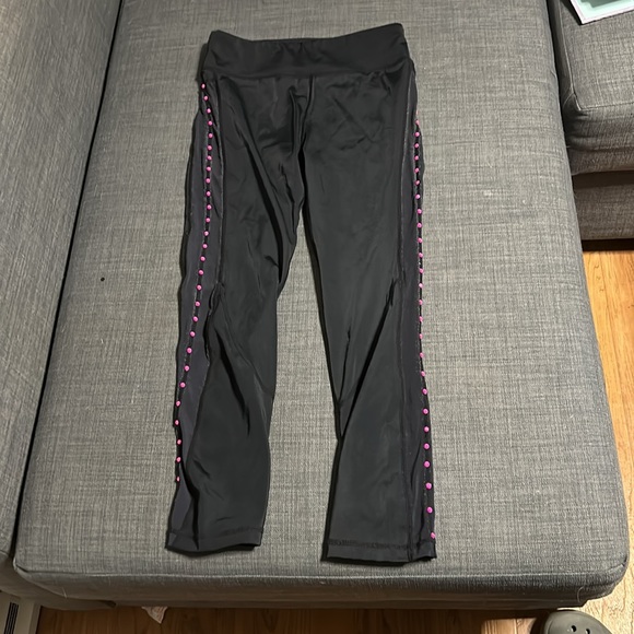 So Pink & White Bra Top with Embellishments & Balera Cropped Leggings Costume - Picture 12 of 17